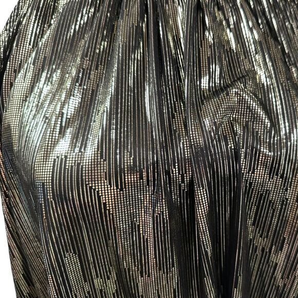 Altar'd State Black Gold Metallic Sleeveless Slinky Ruffle High Neck (XL) -NEW - Picture 3 of 13